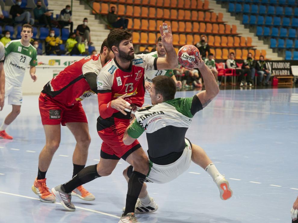 Se acaba la racha de Bada Huesca (29-22)