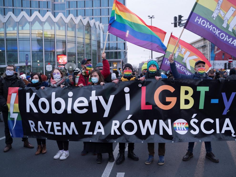 Manifestación en Varsovia contra las restricciones al aborto