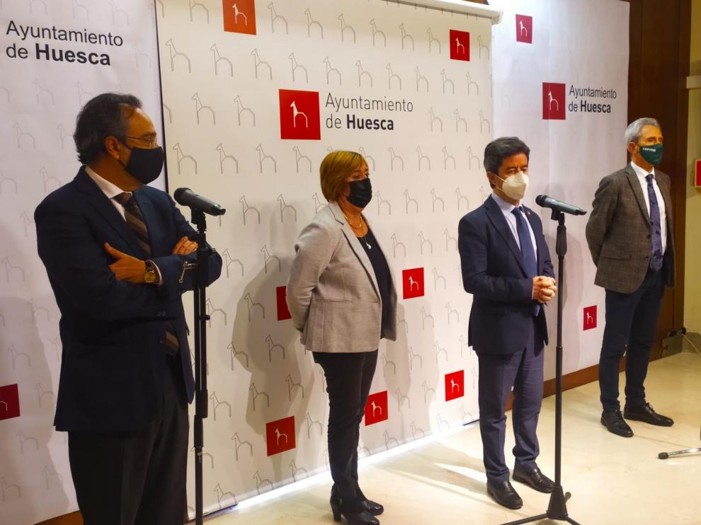 El Ayuntamiento de Huesca y Endesa colaboran para potenciar el programa "Bonos Impulsa Huesca"