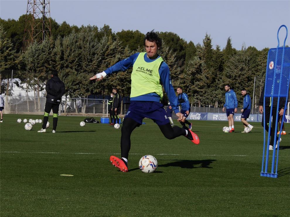 El Huesca viaja a Granada con 23 jugadores