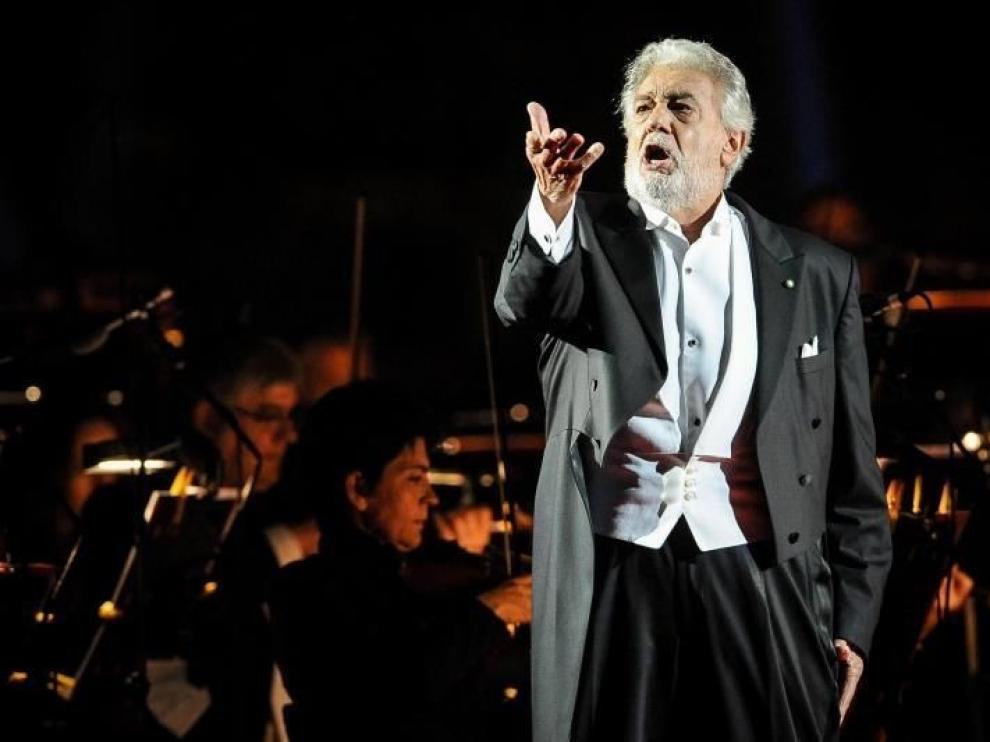 El tenor Plácido Domingo celebra su regreso a La Scala de Milán