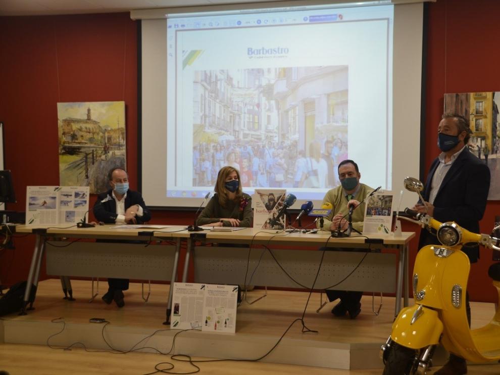 El número 1 de la revista "Barbastro, ciudad abierta" muestra la mejor imagen de la ciudad