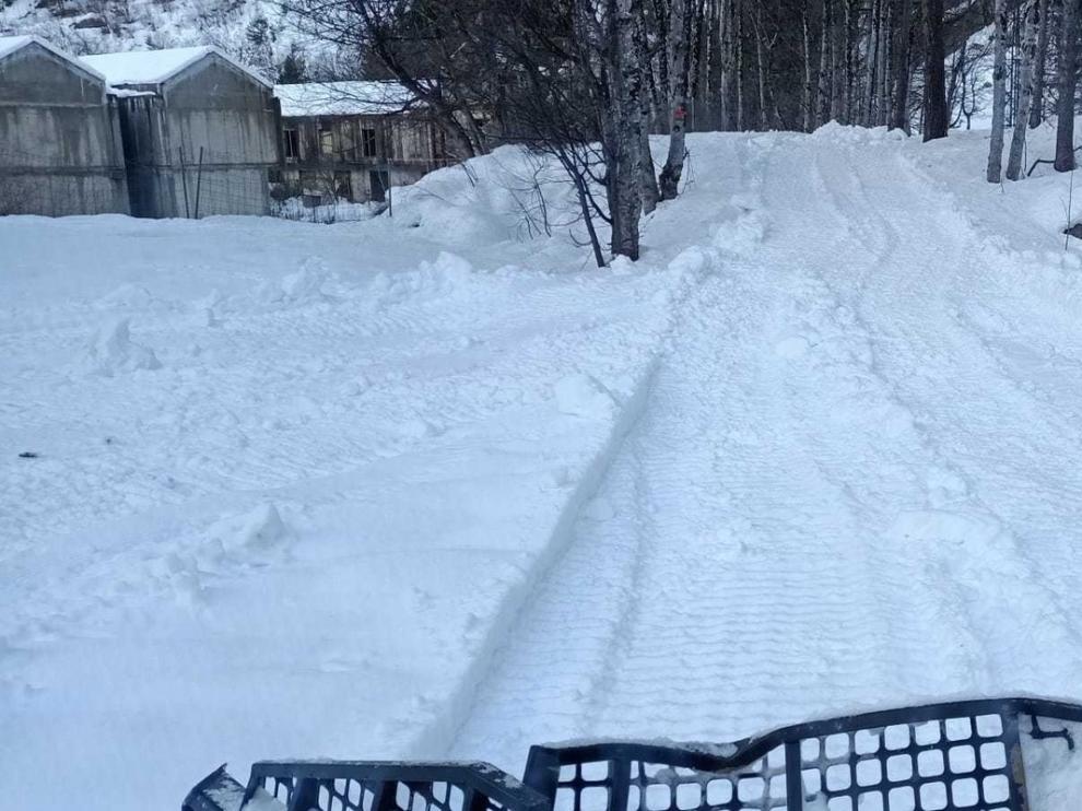 Cierra la carretera A-2606 de acceso al Balneario de Panticosa por riesgo de aludes