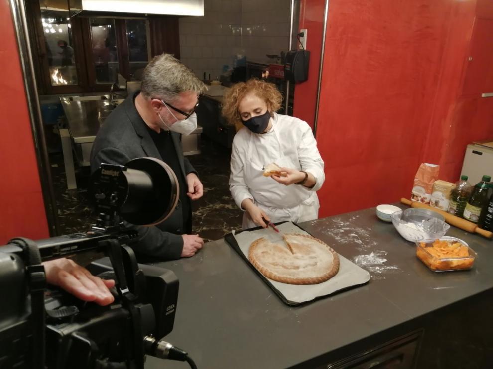 Huesca TV lleva a las pantallas el arte de elaborar empanadicos