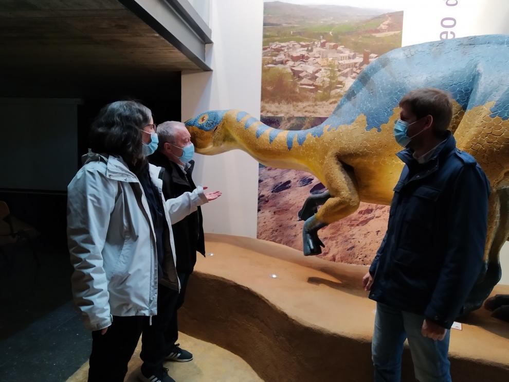 Arén mejora su yacimiento de icnitas y el Museo de Dinosaurios