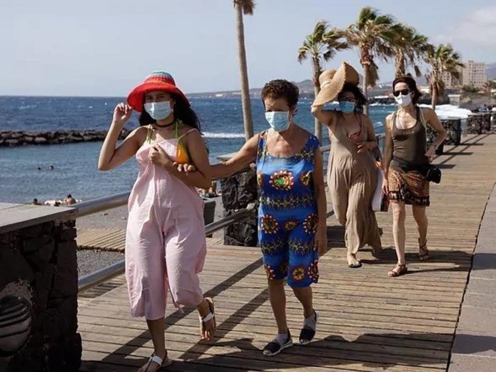 La covid arrasa con el turismo, que retrocede a cifras de hace 25 años