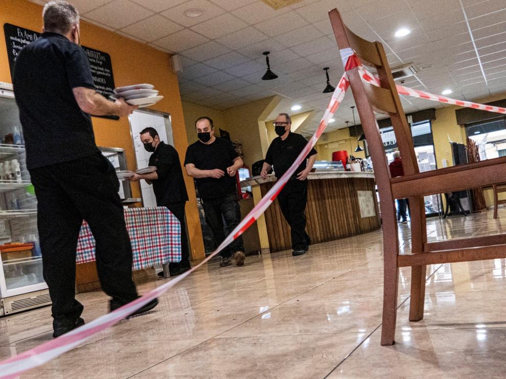 El Gobierno aprobará una rebaja del 50 % en el alquiler a los bares