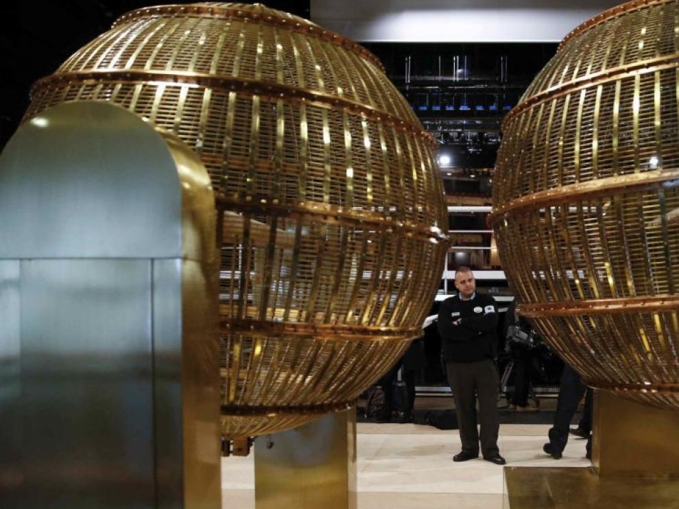 La Lotería de Navidad repartirá 2.408 millones de euros en premios