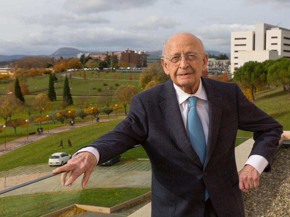 El oscense Francisco Ponz Piedrafita fallece a los 101 años en la Universidad de Navarra, de la que fue rector