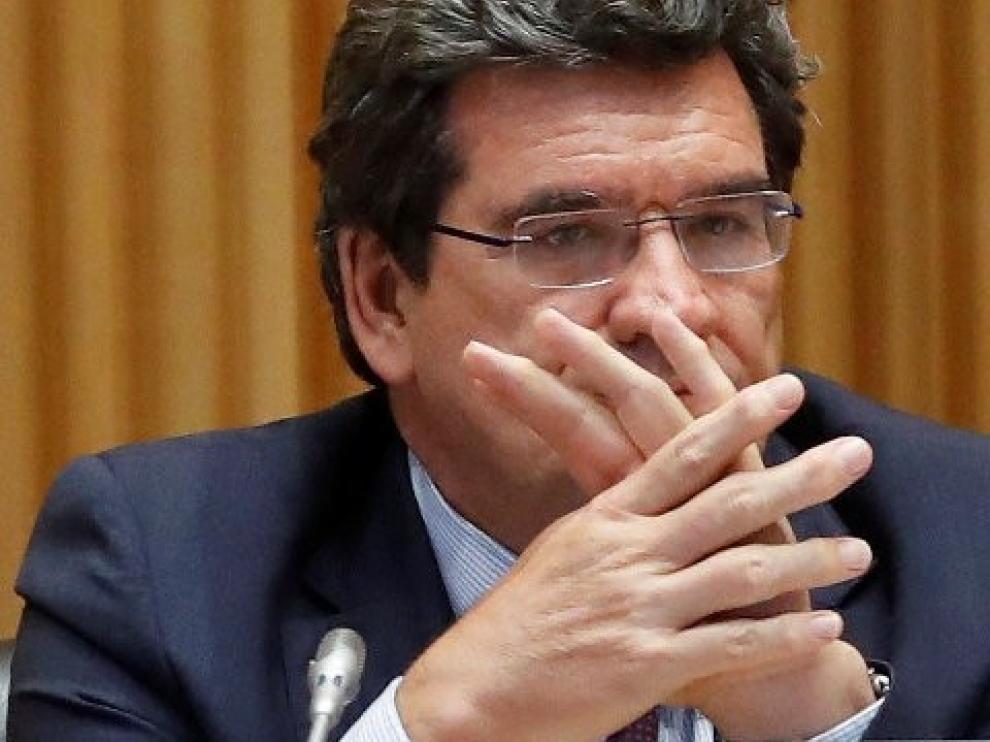 El Gobierno se está planteando limitar las jubilaciones forzosas