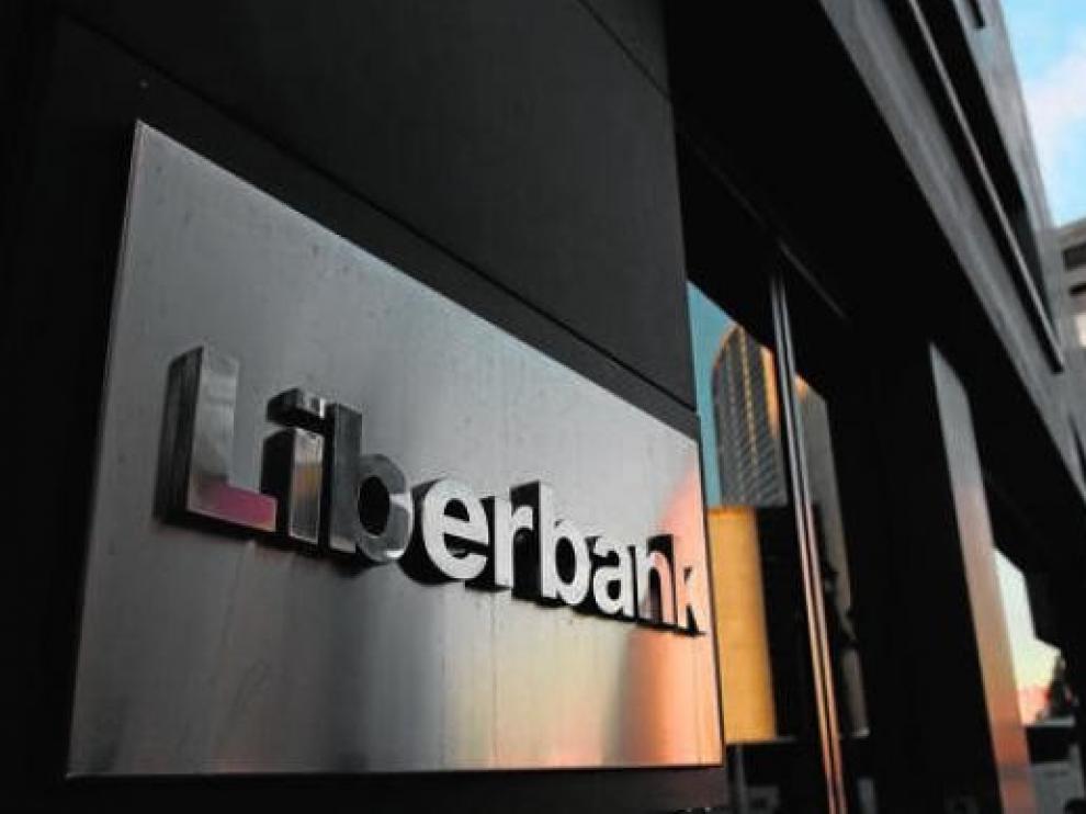 Unicaja y Liberbank, a punto de dar luz verde a su fusión