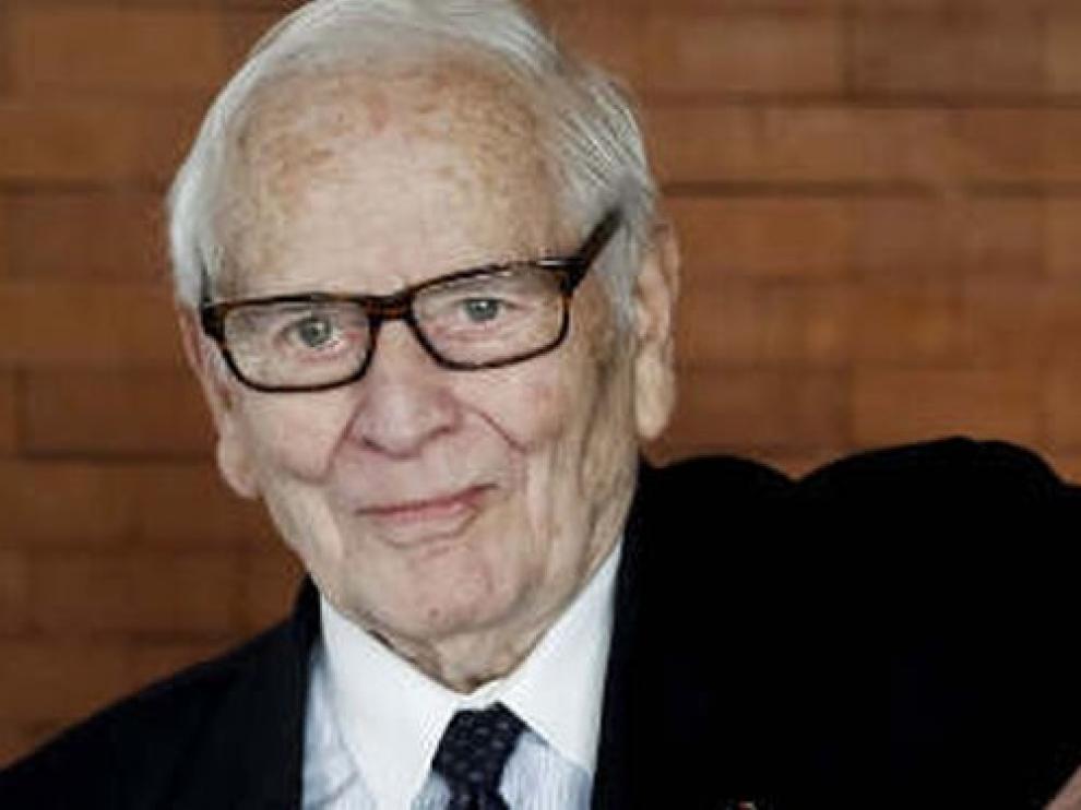 Fallece a los 98 años el diseñador Pierre Cardin