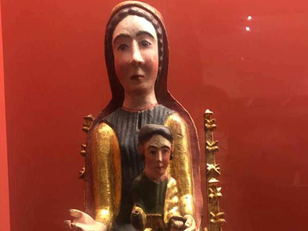 El Museo Diocesano de Barbastro expone talla restaurada de la Virgen de Linares de Benabarre