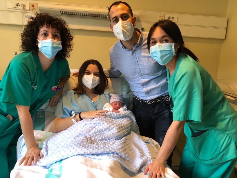El primer altoaragonés del año se llama Gonzalo y ha nacido en el hospital San Jorge de Huesca