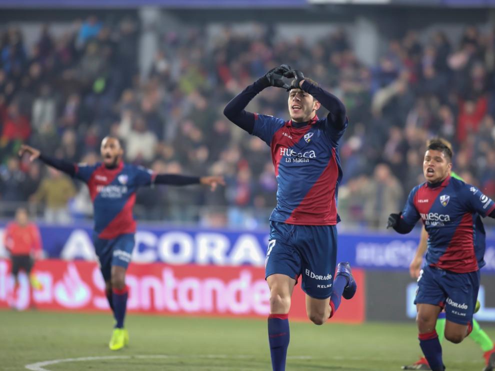 El Huesca empezó el 2019 con victoria en su primer curso en la categoría