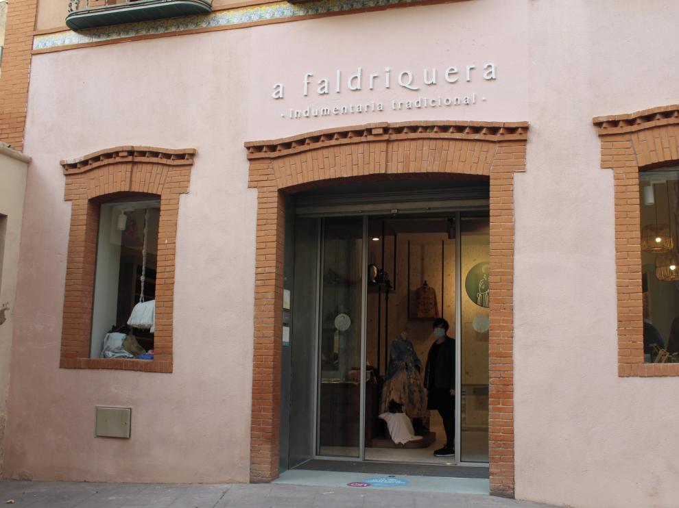 A Faldriquera, una fascinante experiencia cultural en torno a la hermosa indumentaria tradicional aragonesa