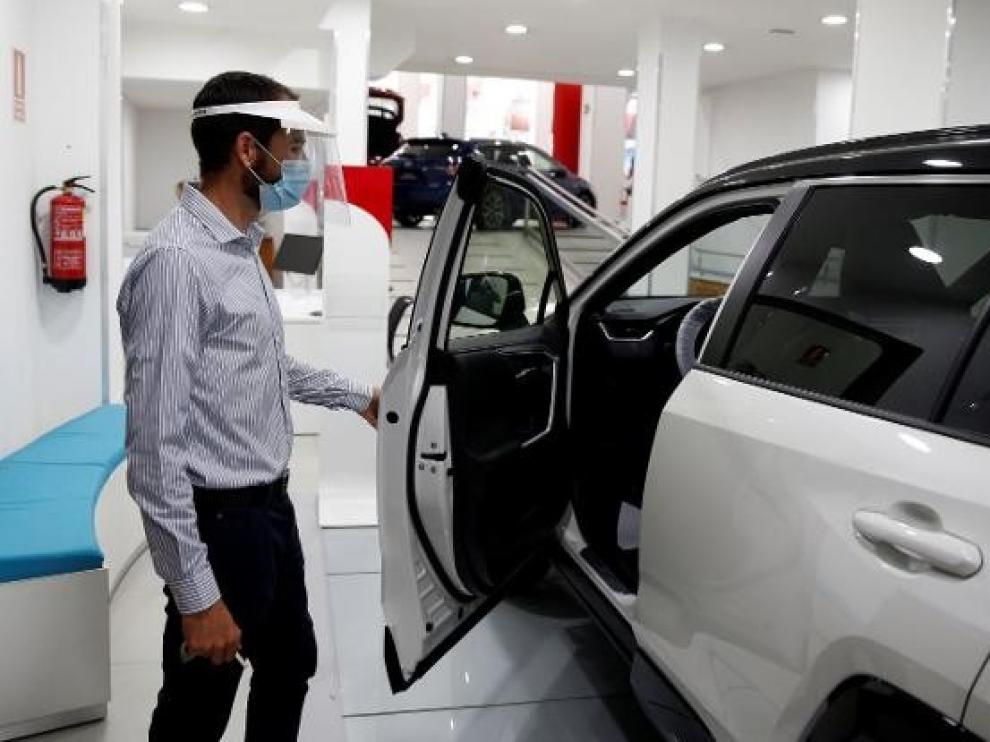 Las matriculaciones cierran 2020 con un descenso del 32 %