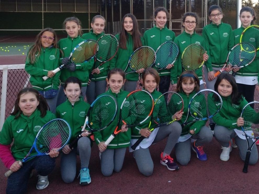 El momento más dulce de la Escuela del Club Tenis Osca