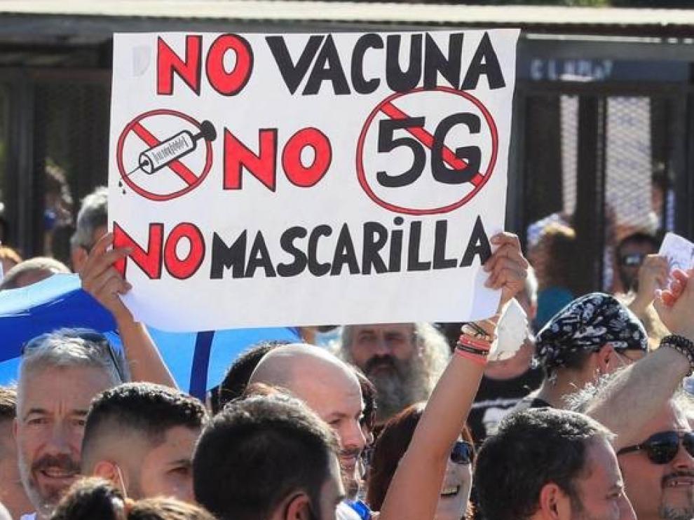 La "plandemia", la gran teoría conspirativa que brotó en 2020