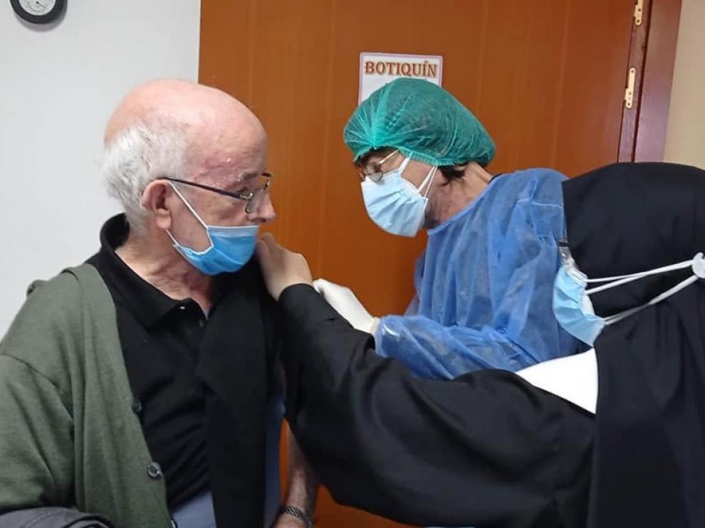 La vacunación se extiende a residencias de Barbastro y Jaca