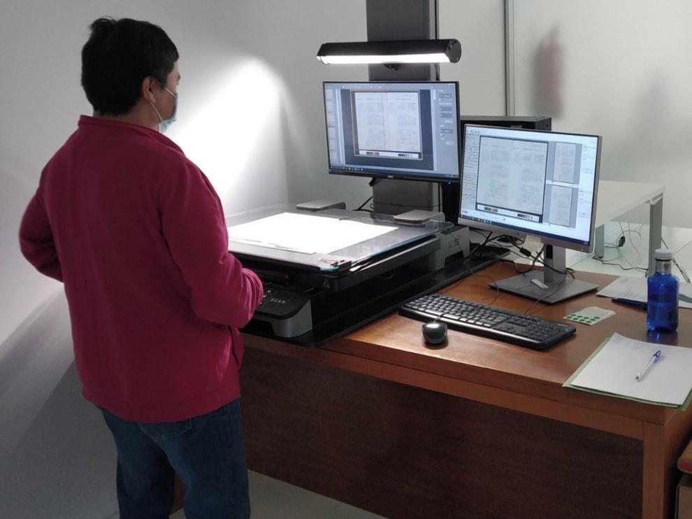 Justicia acuerda digitalizar los 2.550 libros de los Registros Civiles de Teruel