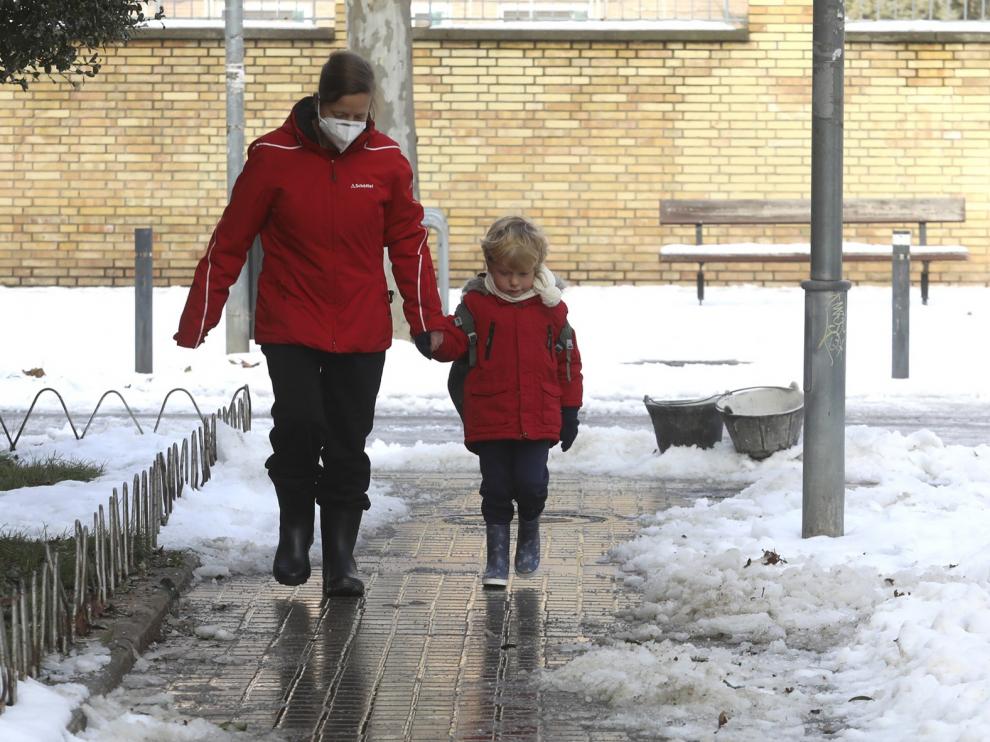 FESP UGT Aragón rechaza el cambio en el calendario escolar por el temporal Filomena