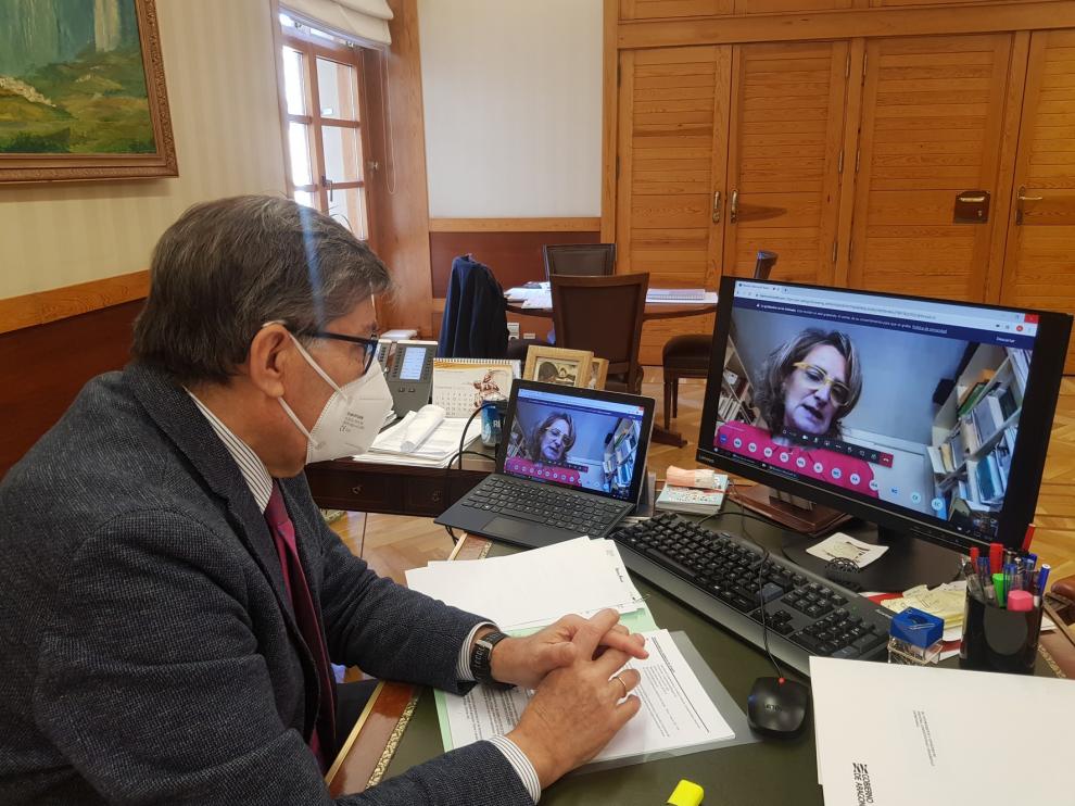 Aragón dispondrá de 26 millones de euros para autoconsumo energético, movilidad y municipios