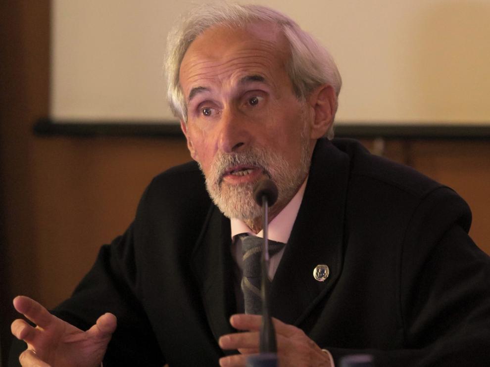 Esteban Sarasa: "A pesar de ser una monarquía única, cada territorio tiene sus leyes"