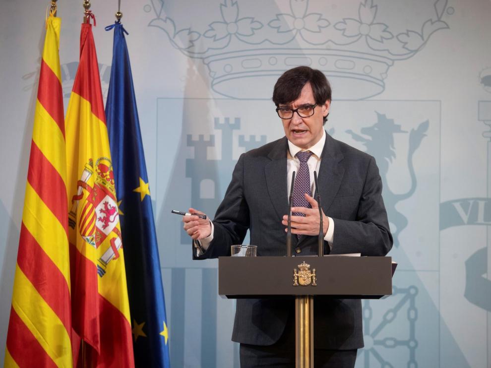 Posible adelanto del toque de queda pero se descarta confinar