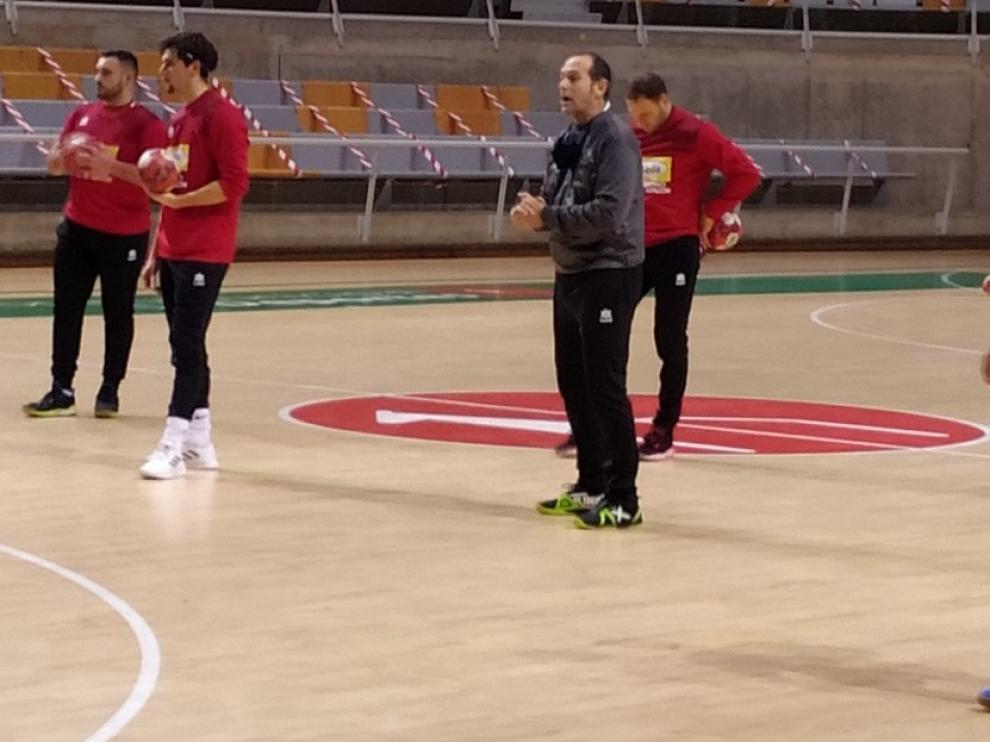 Bada Huesca continúa trabajando en el plano táctico