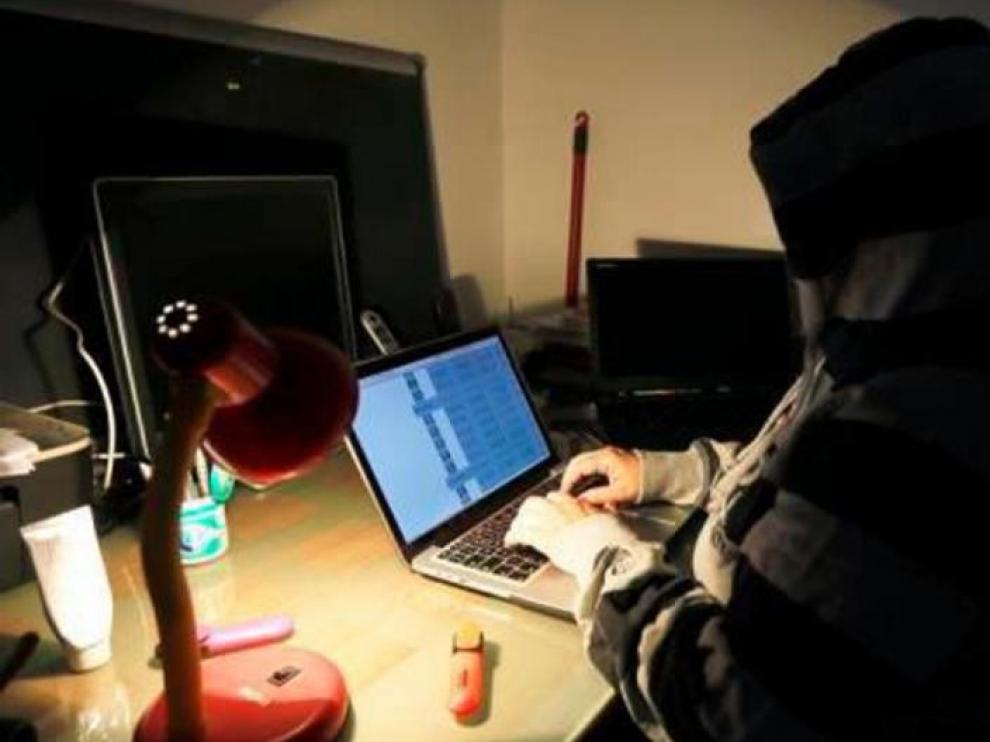La Policía Nacional alerta de nuevo un repunte de estafas suplantando a Microsoft