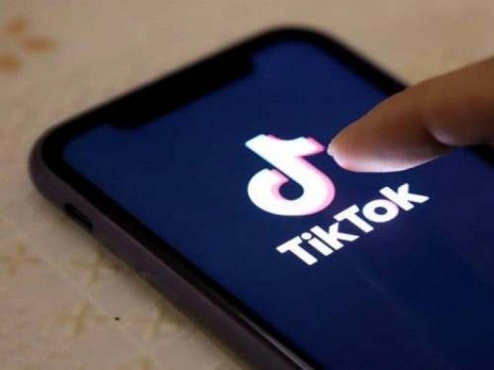 Muere una niña de 10 años por asfixia durante un desafío en la red Tik Tok