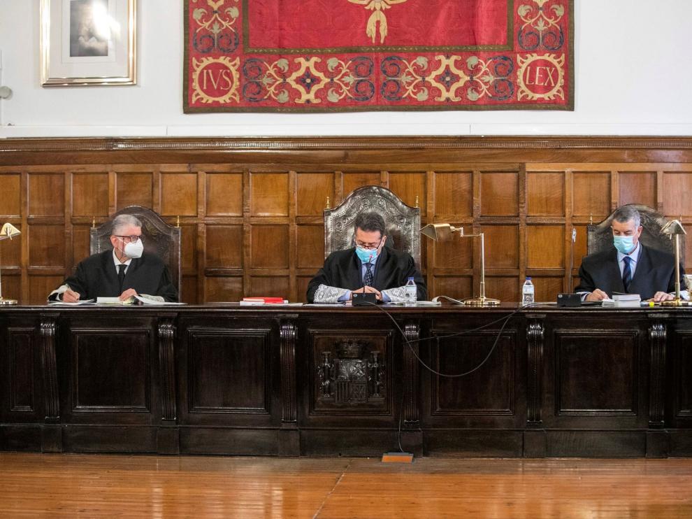 Piden elevar la condena de malos tratos a los acusados por la muerte de Naiara en Sabiñánigo