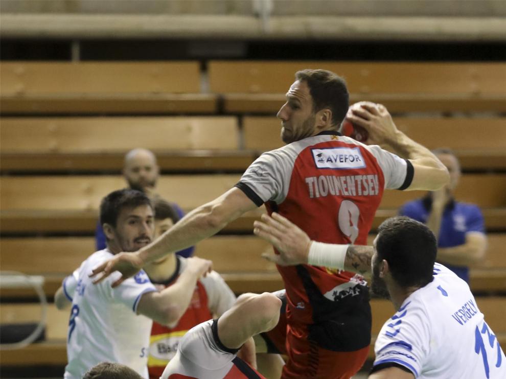 El Bada concluye con victoria y buen juego la pretemporada