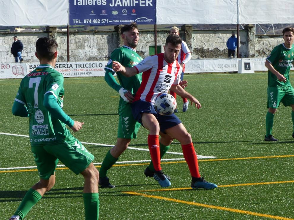 El Sabiñánigo cae ante un gran Cuarte