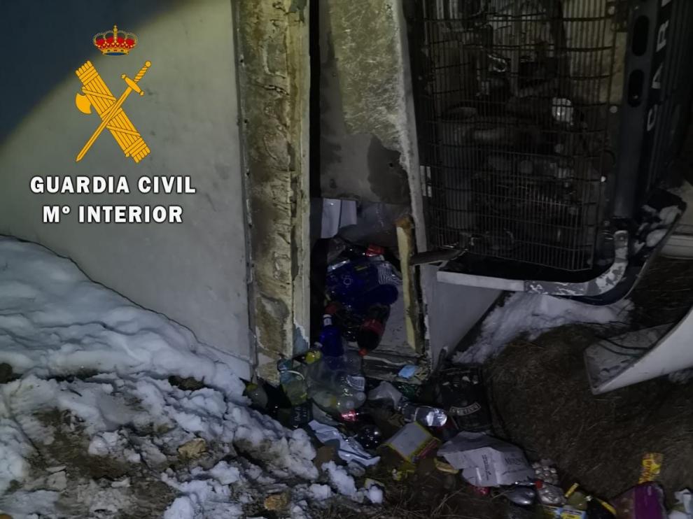 Detenidos seis vecinos de los Monegros por el robo del camión accidentado durante la borrasca 'Filomena'