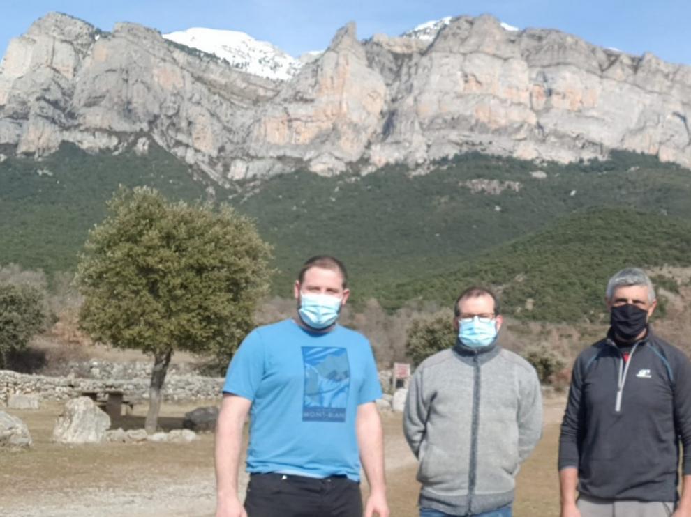 La Peña Montañesa estrena nueva ruta de senderismo