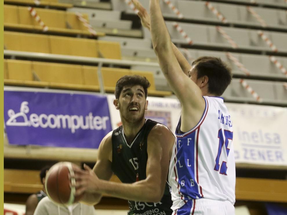 El Levitec busca un triunfo en Palma en el estreno de Óscar Lata