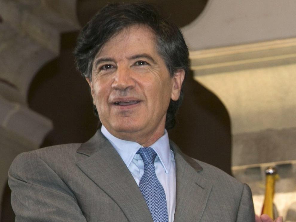 Carlos y La Influencia