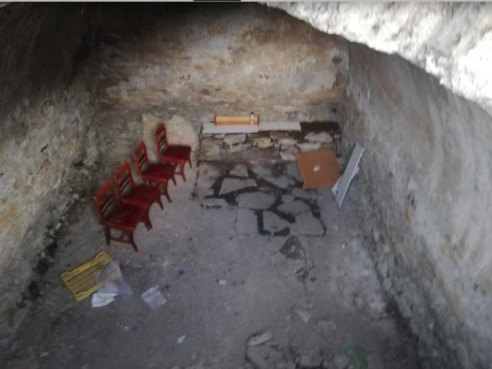 La limpieza en el Castillo de Benasque se hizo sin permisos