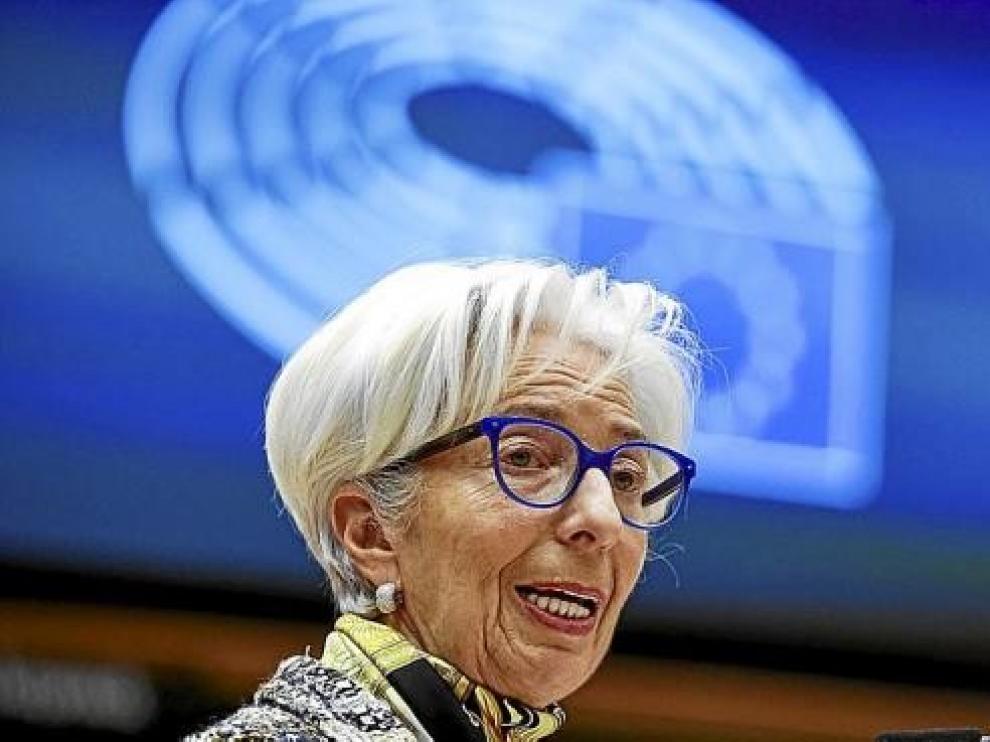 Bruselas dice que los Tratados "prohíben" al BCE condonar la deuda