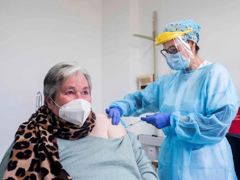 España supera el millón de personas inmunizadas contra la covid