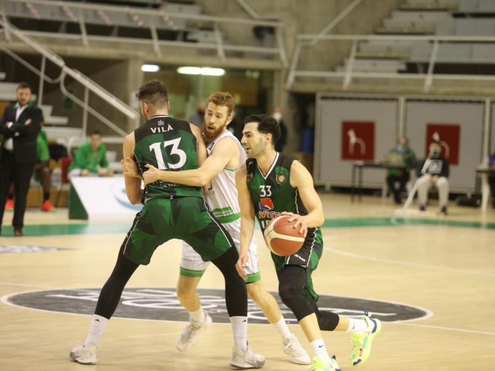 El Levitec cede contra el Tau Castelló (69-76)