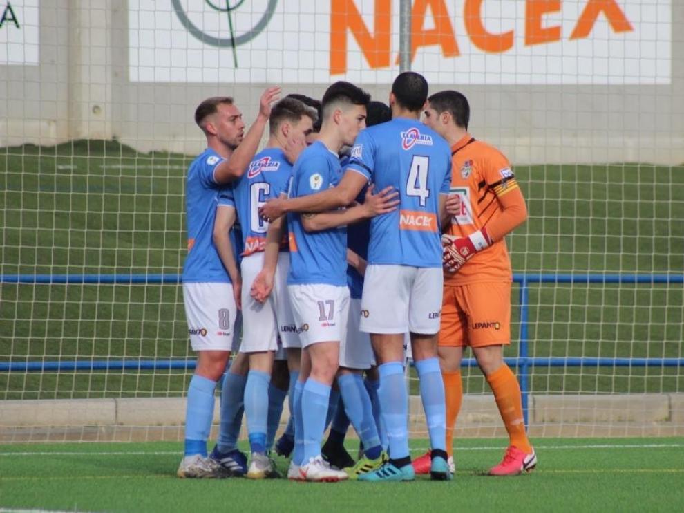 El Binéfar se lleva un intenso duelo en Illueca