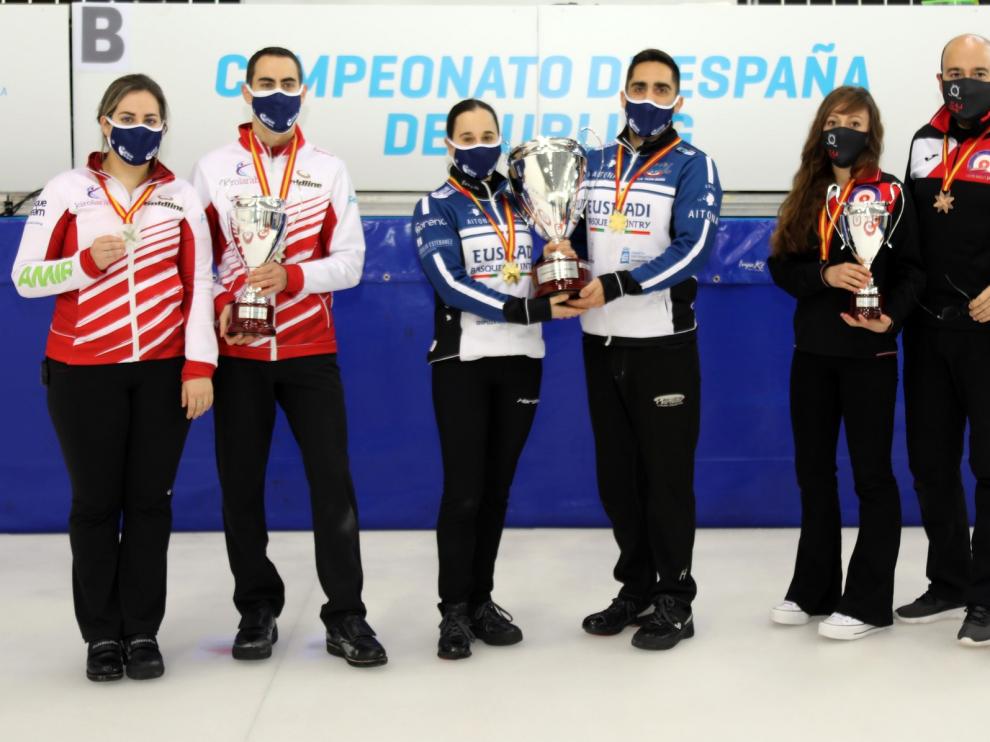 El Curling Club Hielo Jaca conquista el bronce en el campeonato de España de Dobles Mixtos