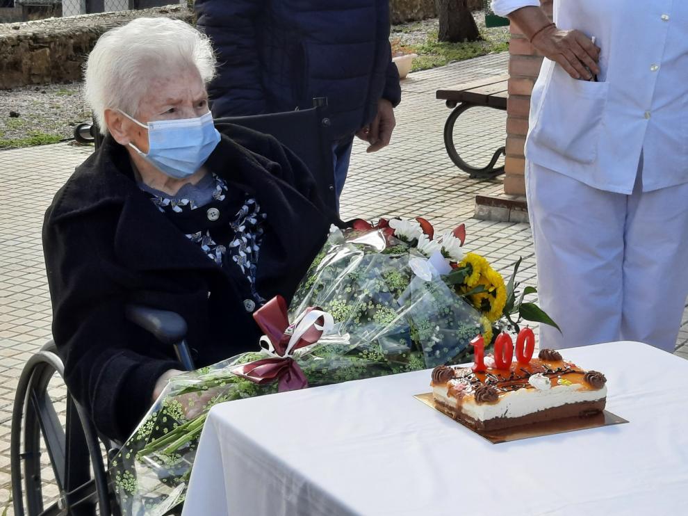 La grausina Natividad Armisén celebra su centenario