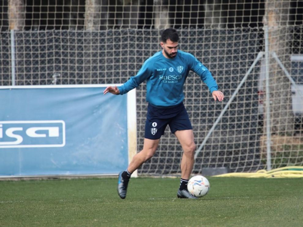 Pablo Insua y la continuidad en el eje