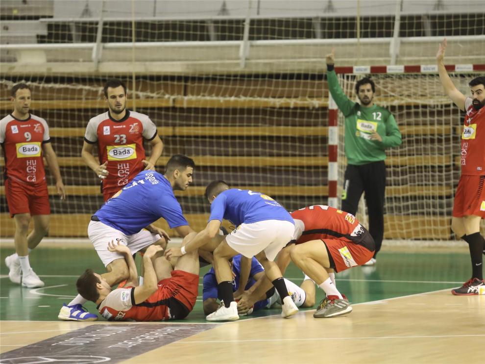 El Bada Huesca busca romper la maldición de Valladolid