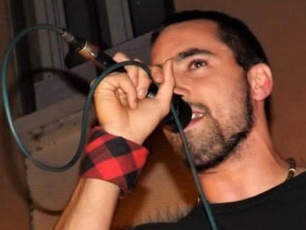 Krevi Solenco: "La música puede ayudar a aprender y conocer mejor la lengua aragonesa"