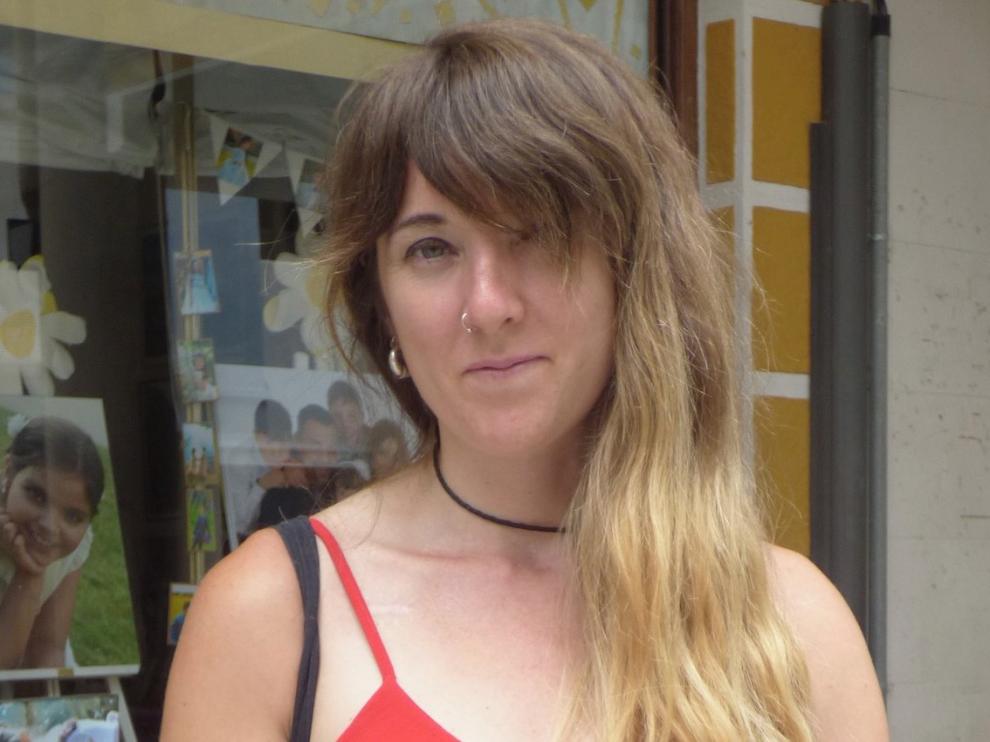 Katerina Buil, fotógrafa: "Cuando estás en armonía con tu reflejo se mira mejor por la ventana"